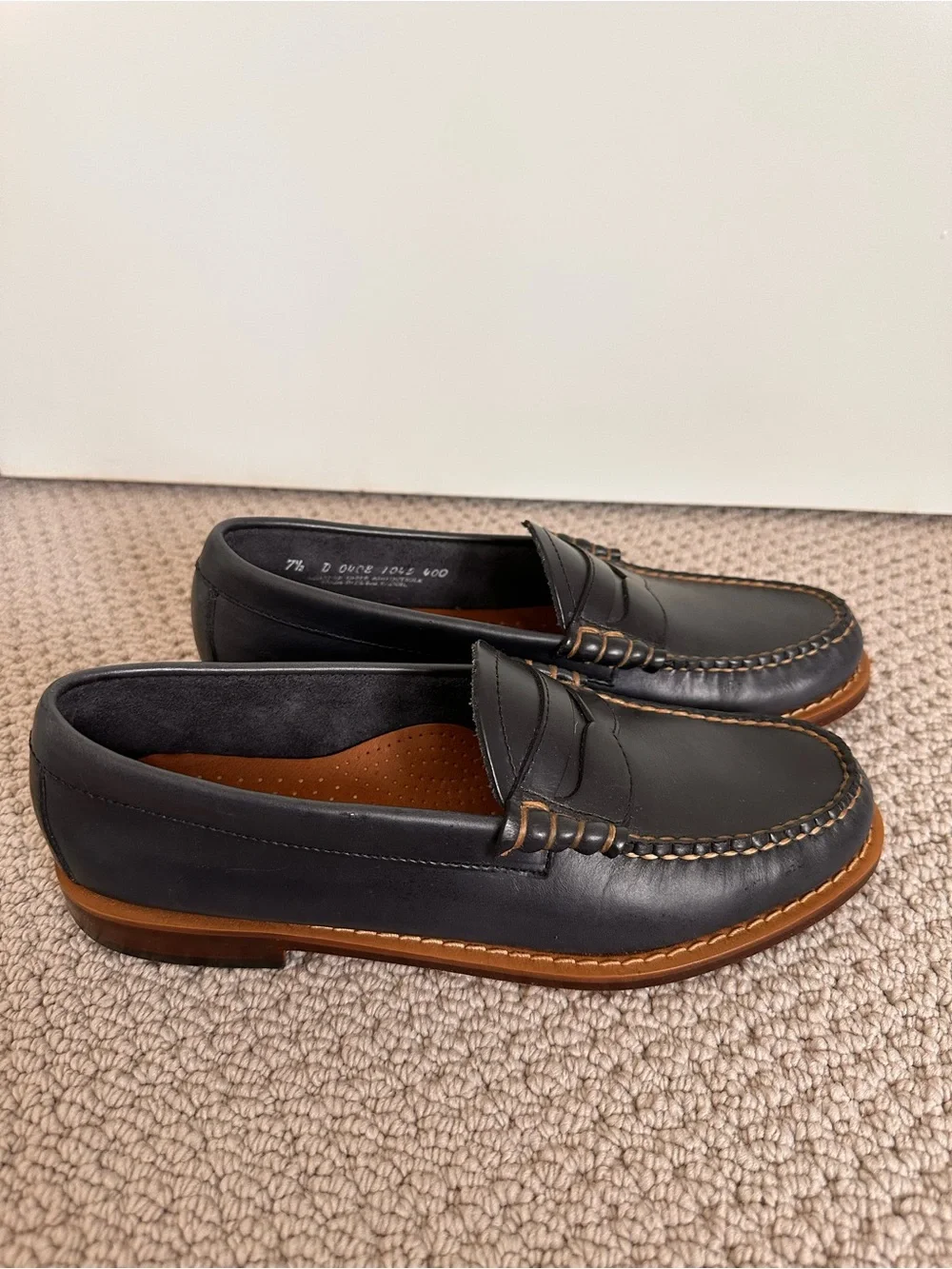 G.H. Bass & Co. like new would